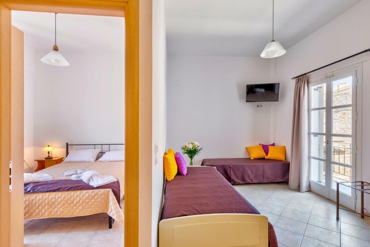 Ethrionplus Two Rooms Apartments Balconies 100 M From The Port Ermoupoli Ngoại thất bức ảnh