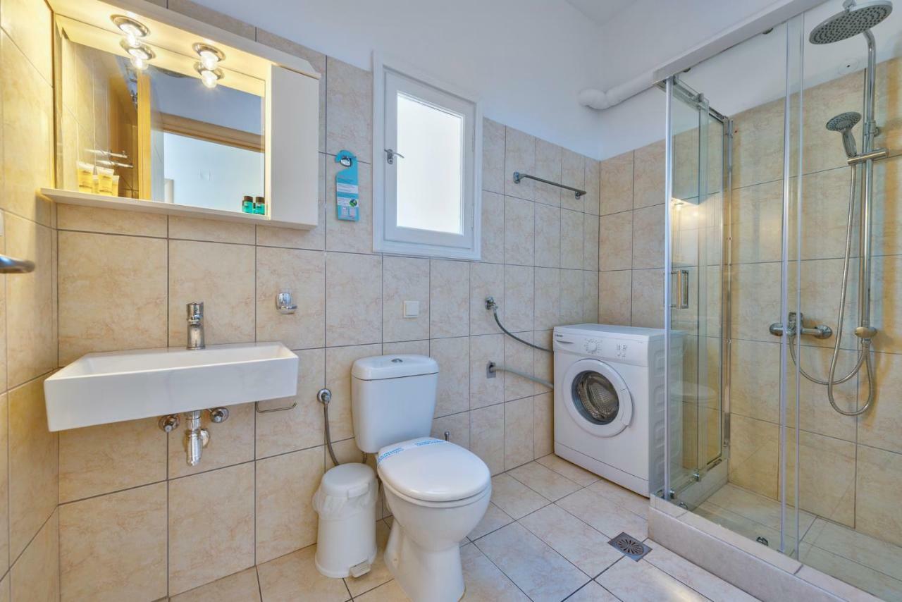 Ethrionplus Two Rooms Apartments Balconies 100 M From The Port Ermoupoli Ngoại thất bức ảnh